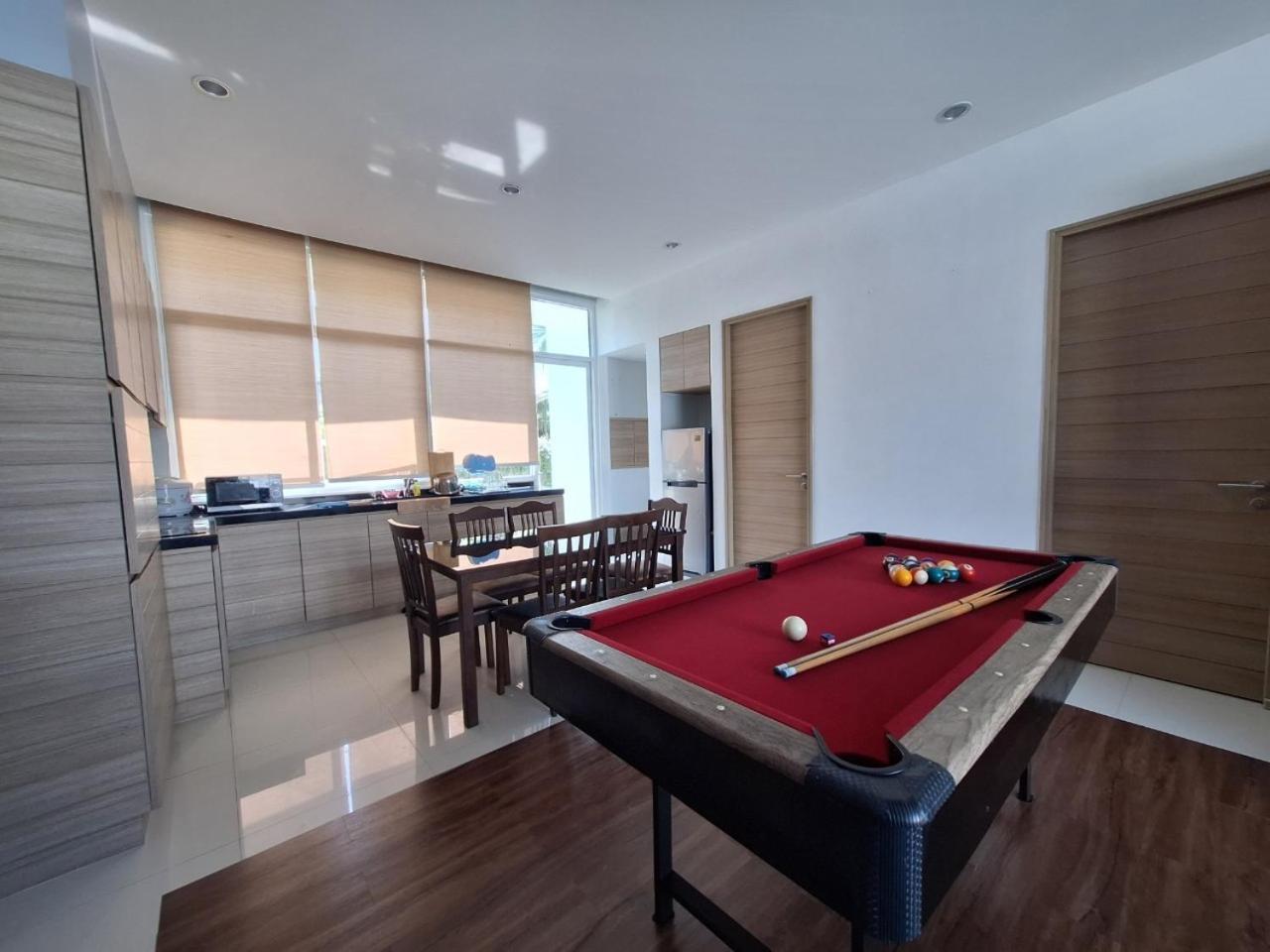 Beachtown Cha-Am Private Poolvilla From Beach 2Km Exterior photo